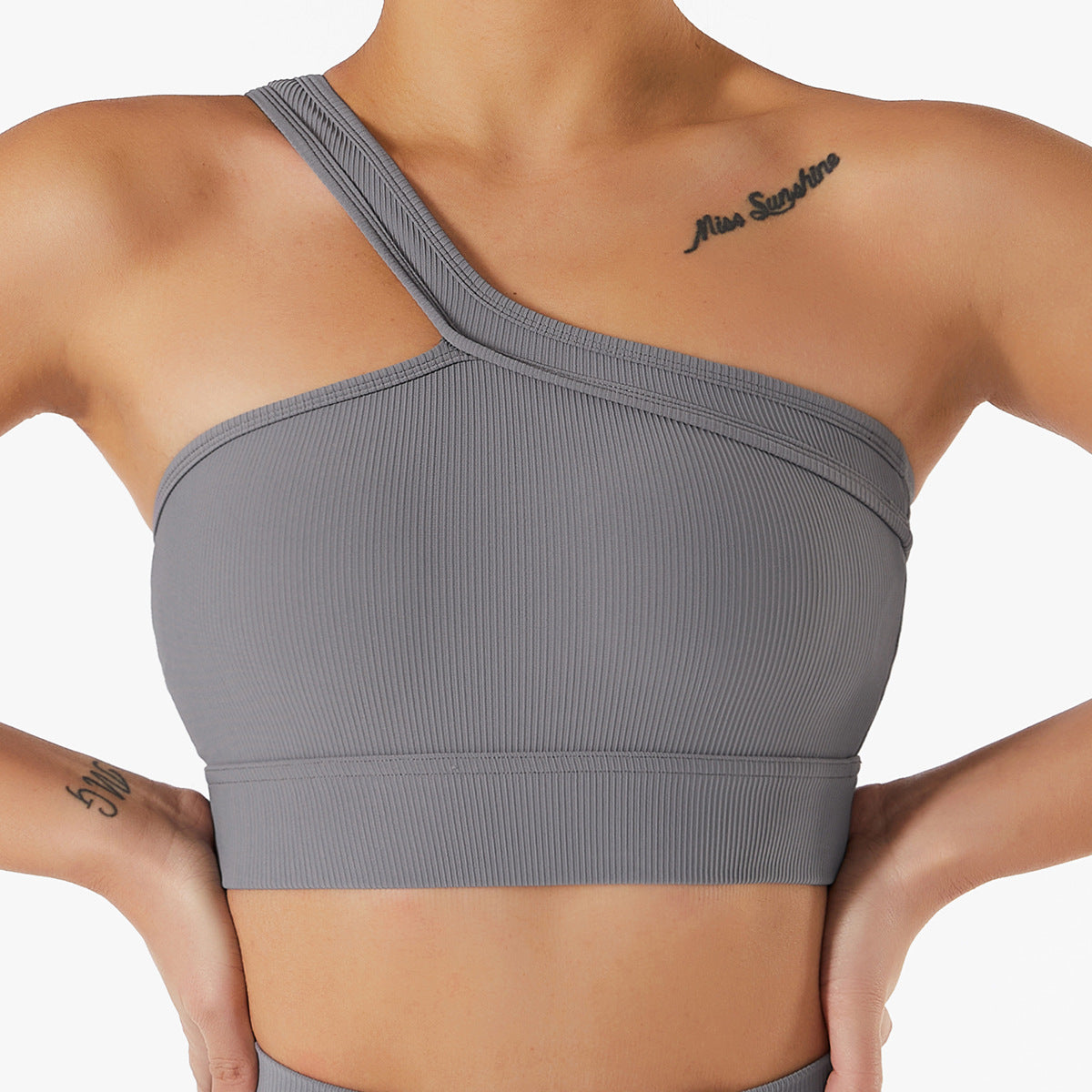 Sloping Shoulder Bra – Seamless Summer Fit