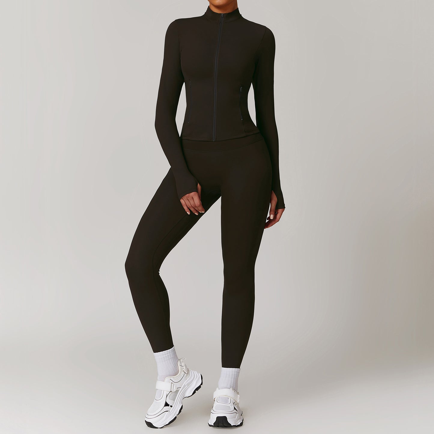 Outdoor Workout Set – Quick-Dry Top & Bottom, Streamlined for Motion