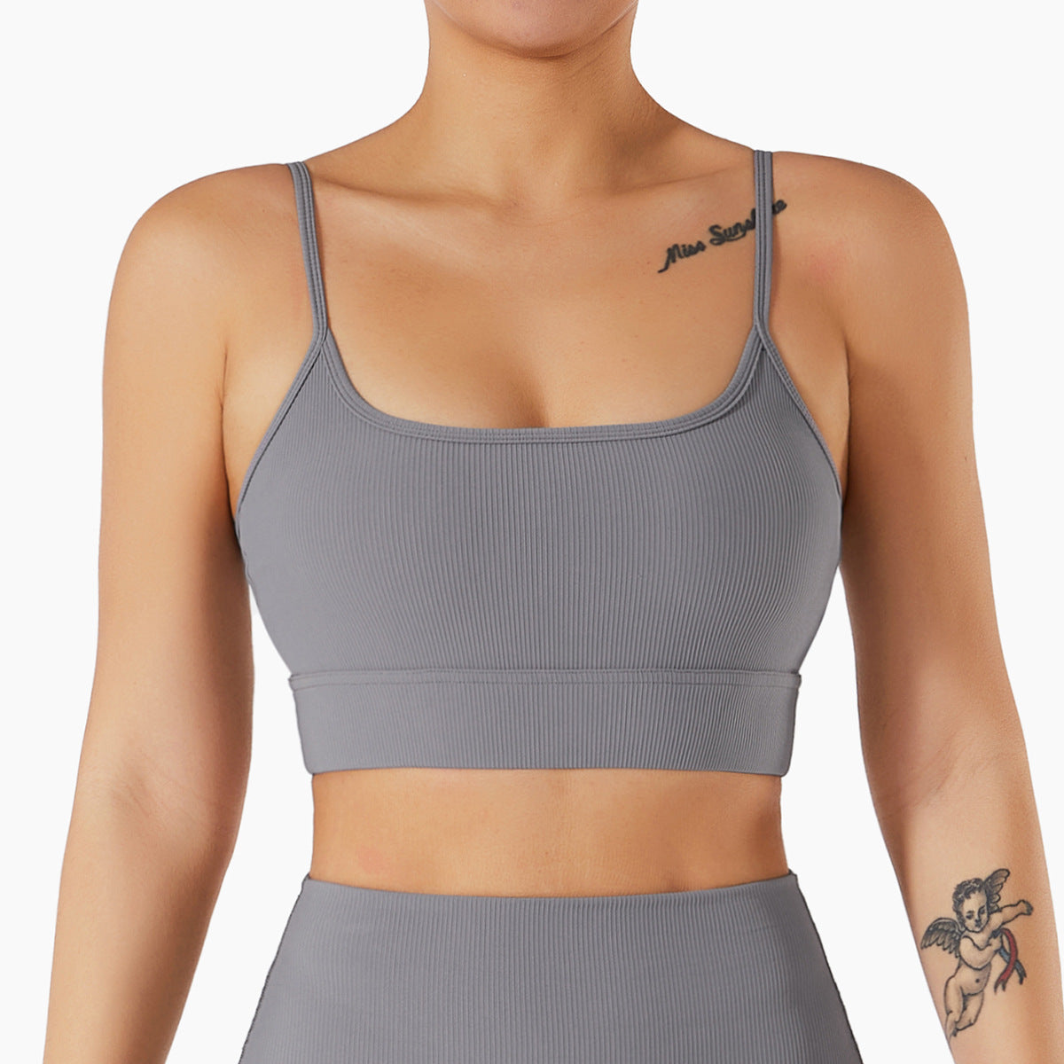 Seamless Fitness Bra – Soft Feel, Low Compression