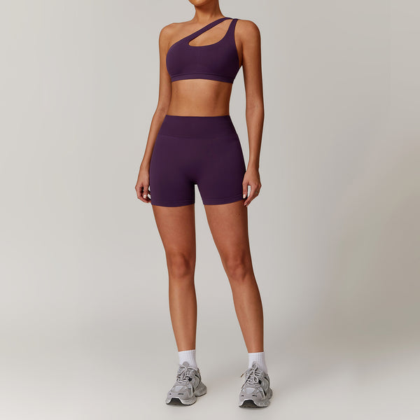 running/training set – one-shoulder bra with matching shorts